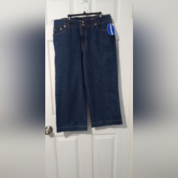 High Sierra Blue Capri Pants Relaxed Fit - Picture 1 of 3